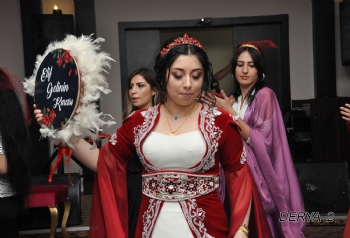 Derya 2 Kına Fotoğrafları
