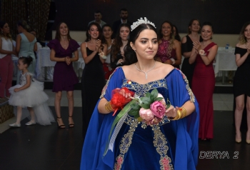 Derya 2 Kına Fotoğrafları